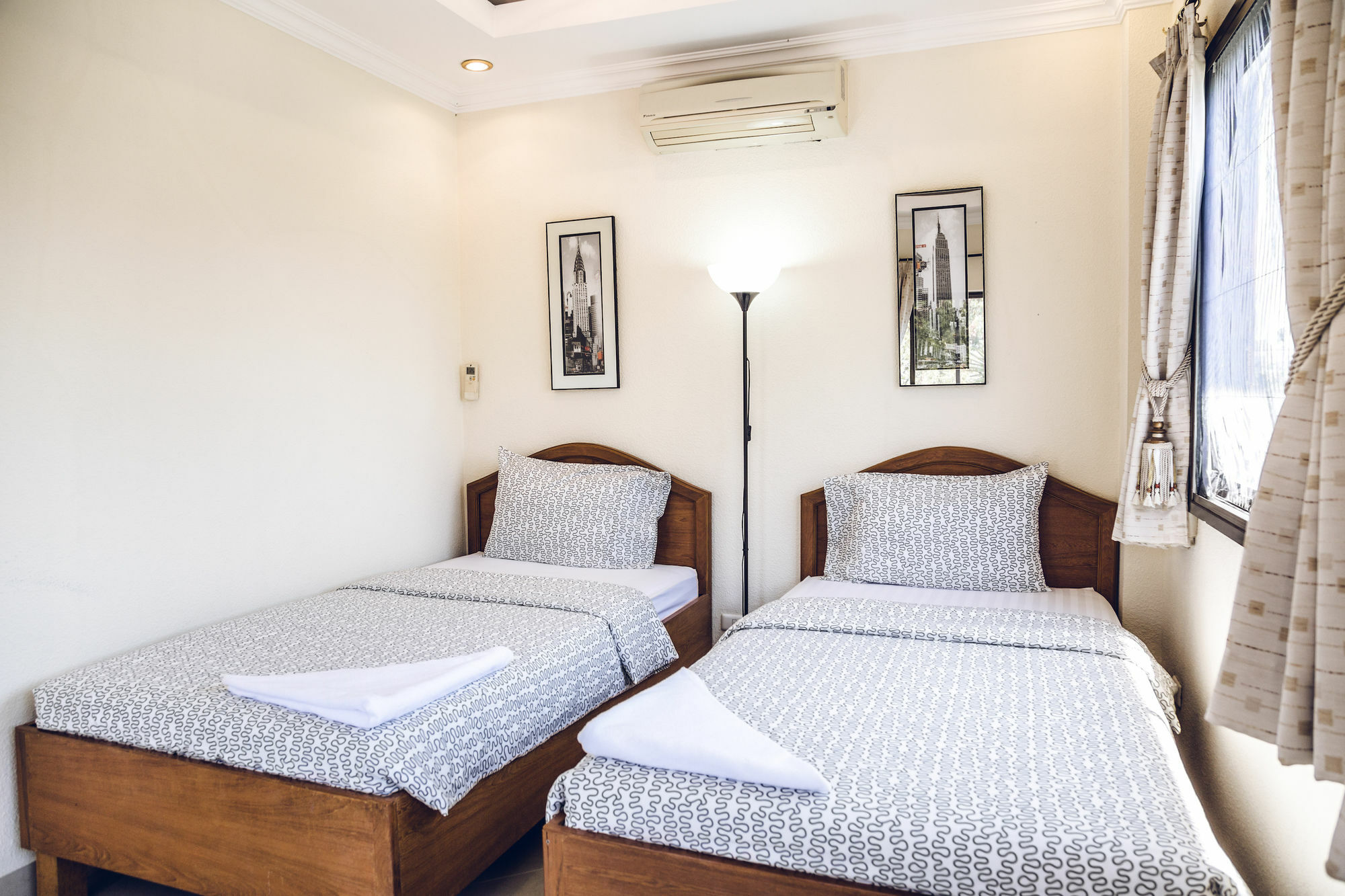 Pattaya Holiday Villas Bang Lamung Ngoại thất bức ảnh