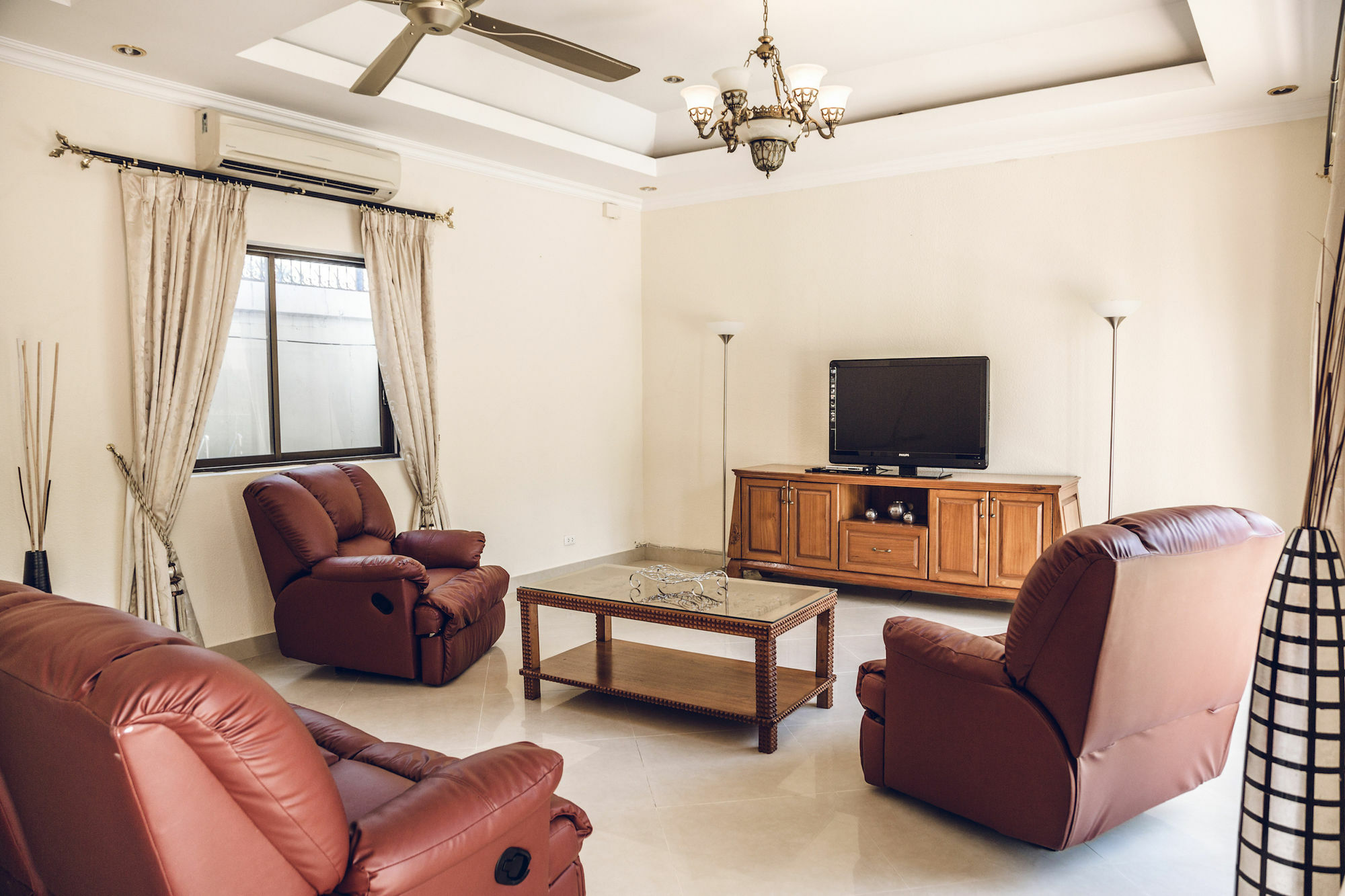 Pattaya Holiday Villas Bang Lamung Ngoại thất bức ảnh
