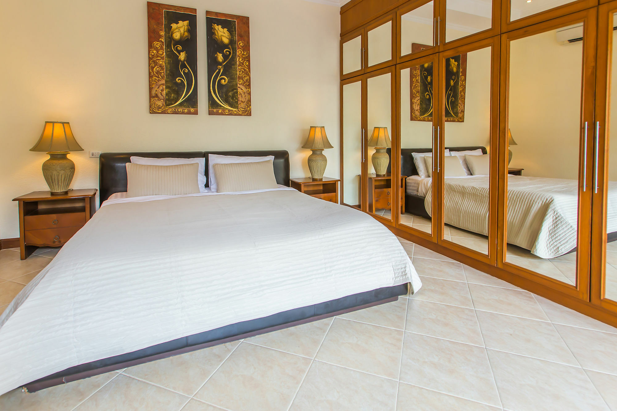 Pattaya Holiday Villas Bang Lamung Ngoại thất bức ảnh