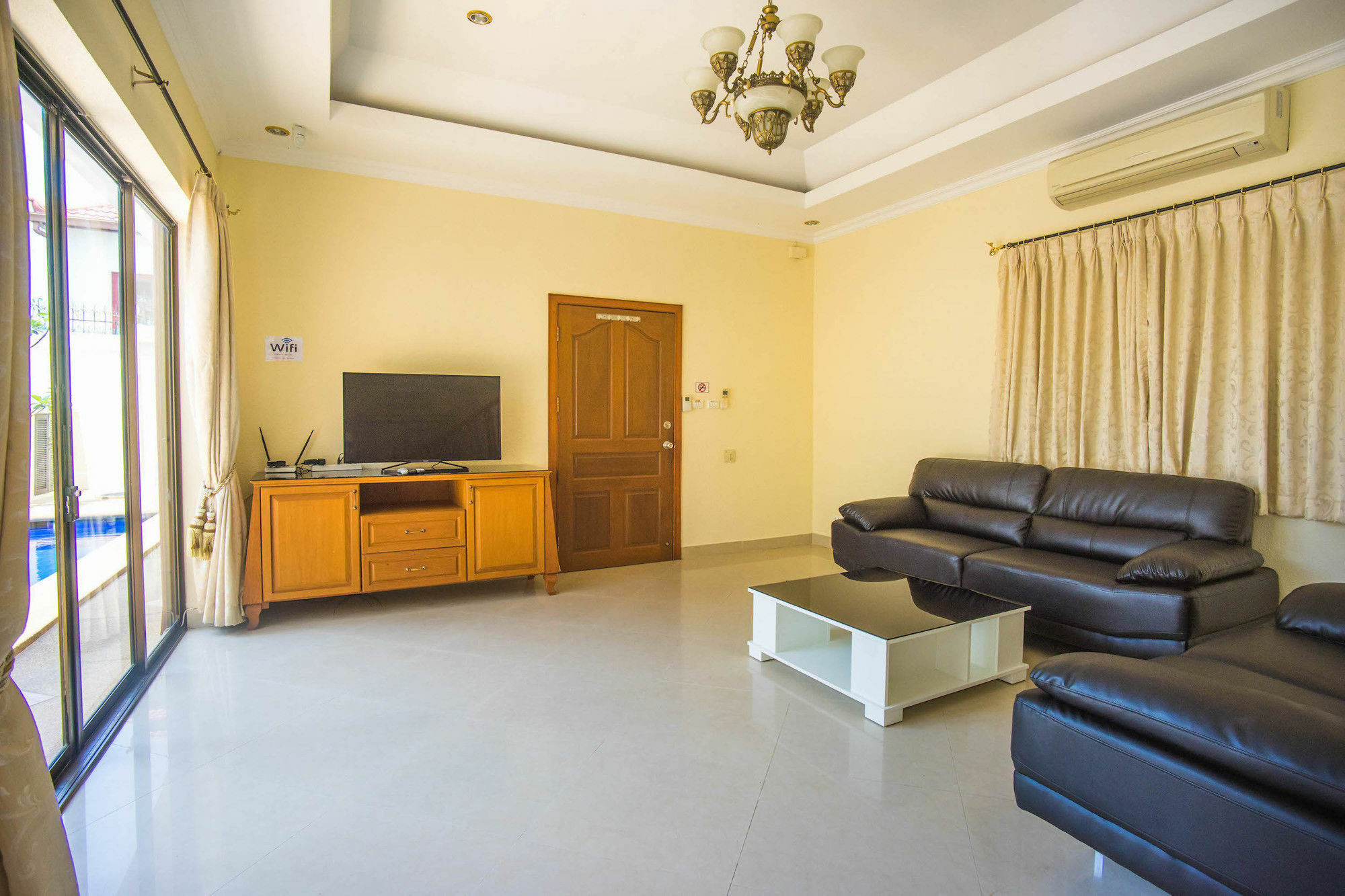 Pattaya Holiday Villas Bang Lamung Ngoại thất bức ảnh