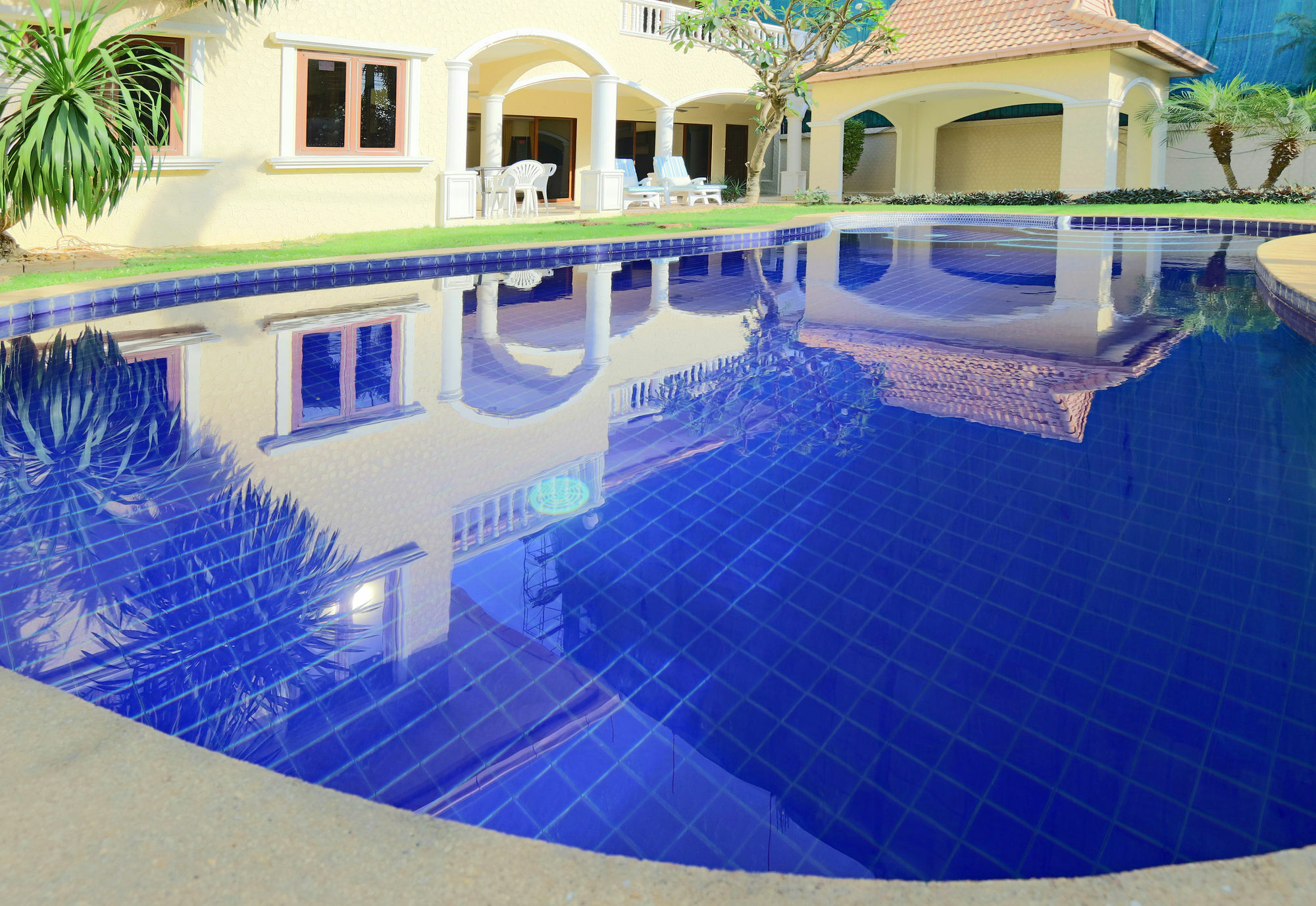 Pattaya Holiday Villas Bang Lamung Ngoại thất bức ảnh